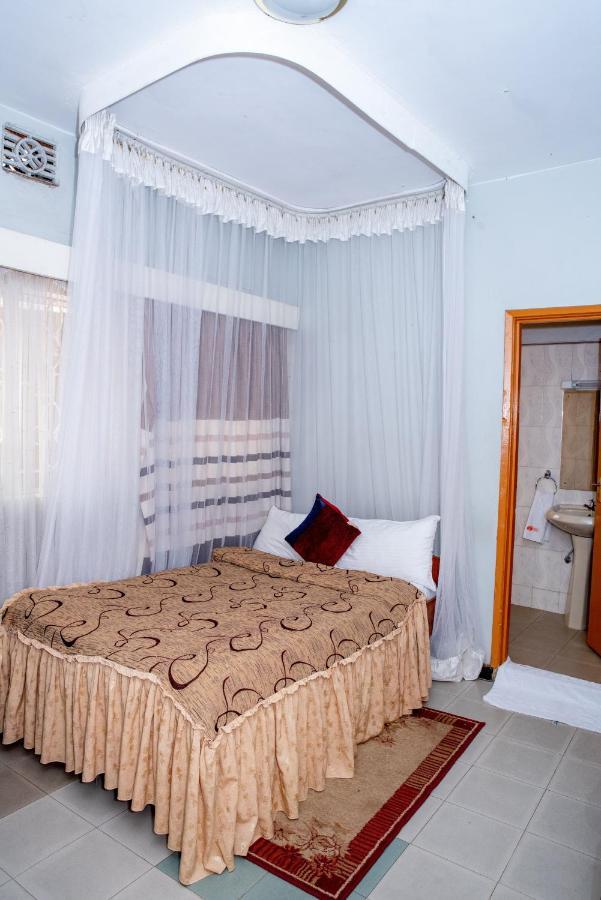 Jupiter Guest House - Parklands Nairobi Exteriér fotografie